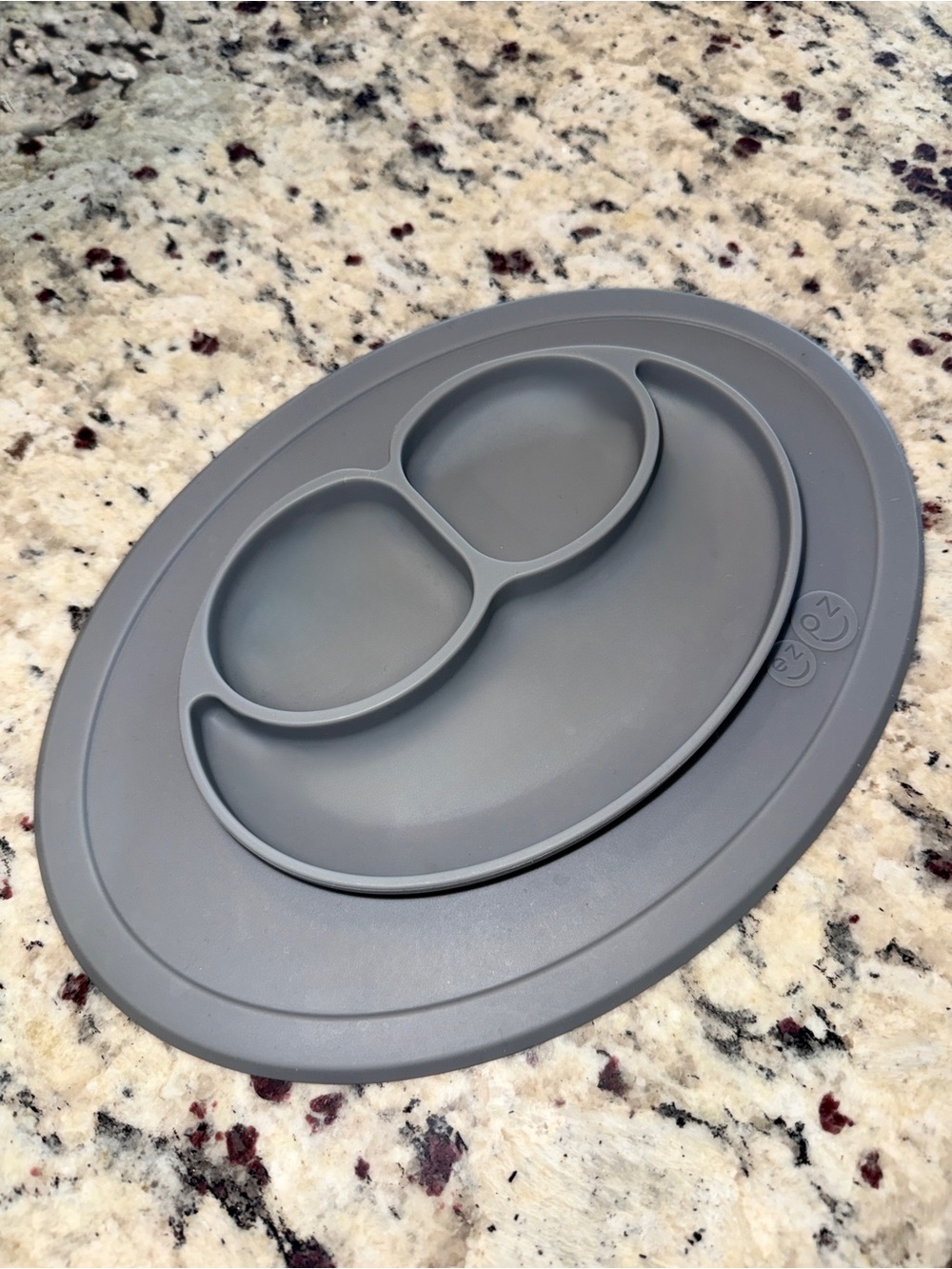 EZPZ Mini Mat in Gray